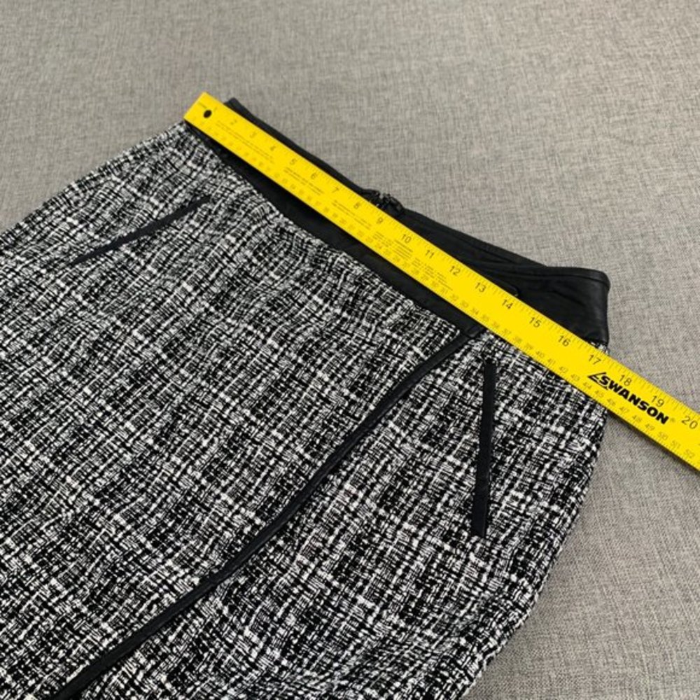 Outback Red Mini Skirt Black & White Size‎ 12 Tweed Knit Faux Leather Waist Trim - Picture 10 of 13